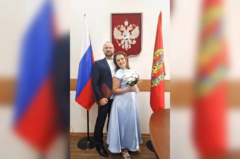 Супруги Копыловы из Красноярска отметили 20 лет совместной жизни. На фото: Данил и Валентина. Фото: краевое Агентство ЗАГС