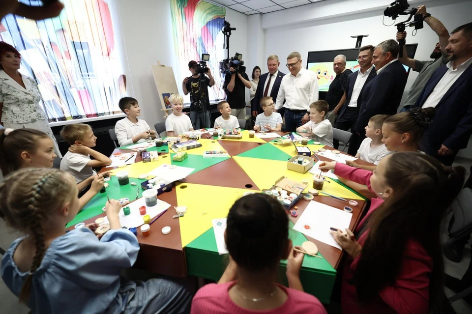 В доме культуры Розы появились кружки, которых раньше в поселке никогда не было. Фото: пресс-служба губернатора.