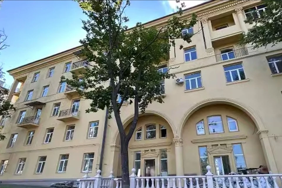 В Мариуполе восстановили дом с пилястрами на улице Артема. Фото: РКС-НР