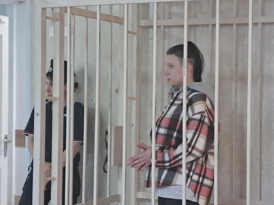 Фото из зала суда
