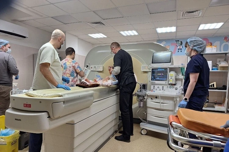 «Отец продолжает судиться за алименты, спекулируя инвалидностью сына!»: деньги на лечение покусанного хаски мальчика в Сочи стали поводом для скандала