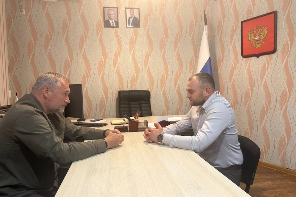 Константин Басюк встретился с главой Новой Каховки Фото: ТГ-канал Константин Басюк