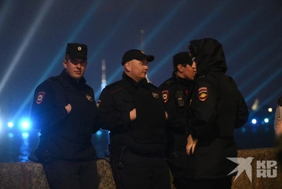 Трое рязанцев задержаны за кражу аудиосистемы из автомобиля.