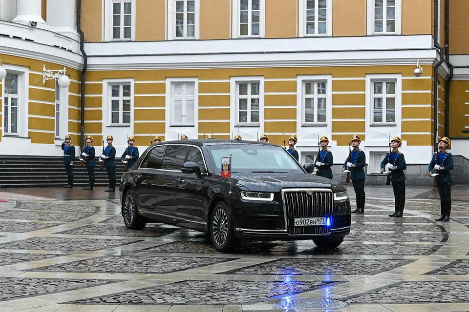 Путин будет ездить по Аляске на «Аурусе» с московскими номерами Фото: Алексей Бабушкин/пресс-служба президента РФ/ТАСС