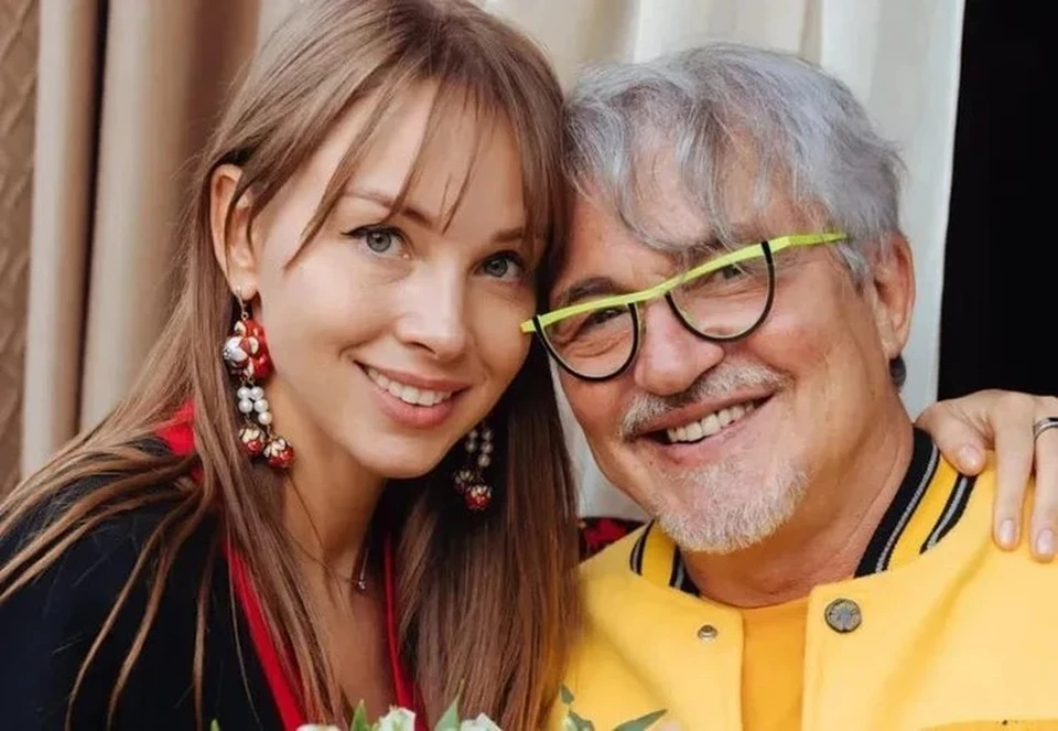 Дмитрий Дибров переживает после скандала с изменой четвертой жены Фото: личная страница героя публикации