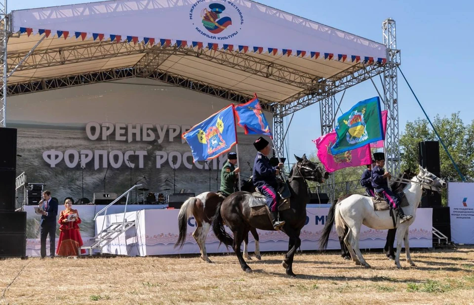 На казачьей улице воссоздадут быт и традиции двух войск - Уральского и Оренбургского.