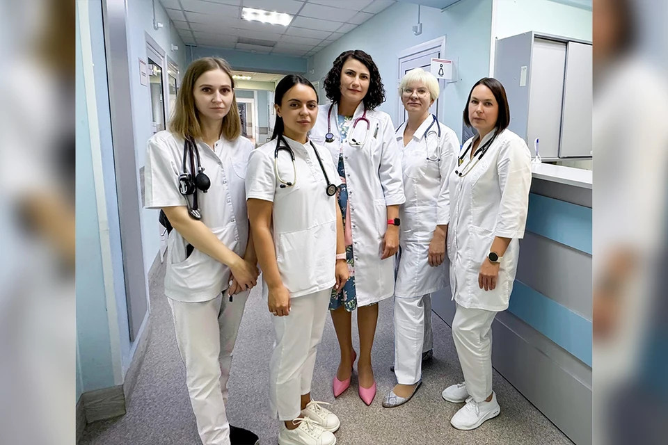 Врачи-кардиологи отделения, специализирующиеся на лечении сердечных патологий. Фото: «РЖД-Медицина Новосибирск»