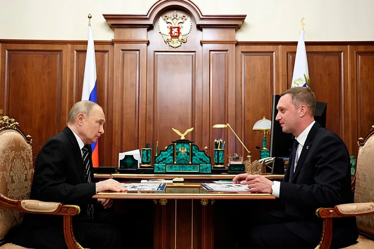 Владимир Путин указал губернатору Саратовской области на две проблемы: Бусаргин пообещал «подтянуть»