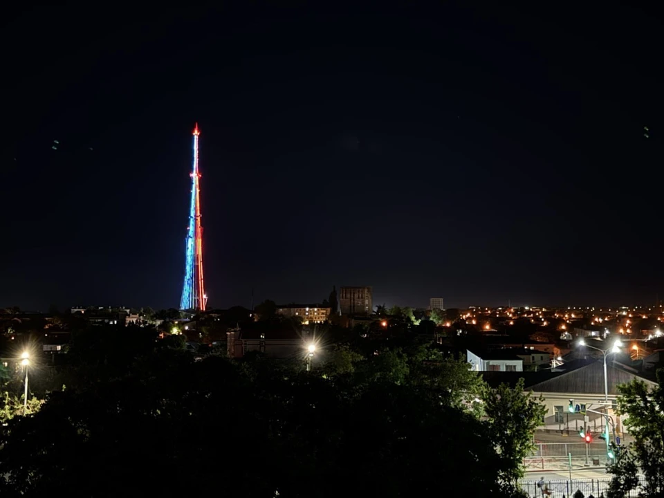 Праздничная подсветка будет работать с 20:00 до 22:00. Фото: СЖР Крыма