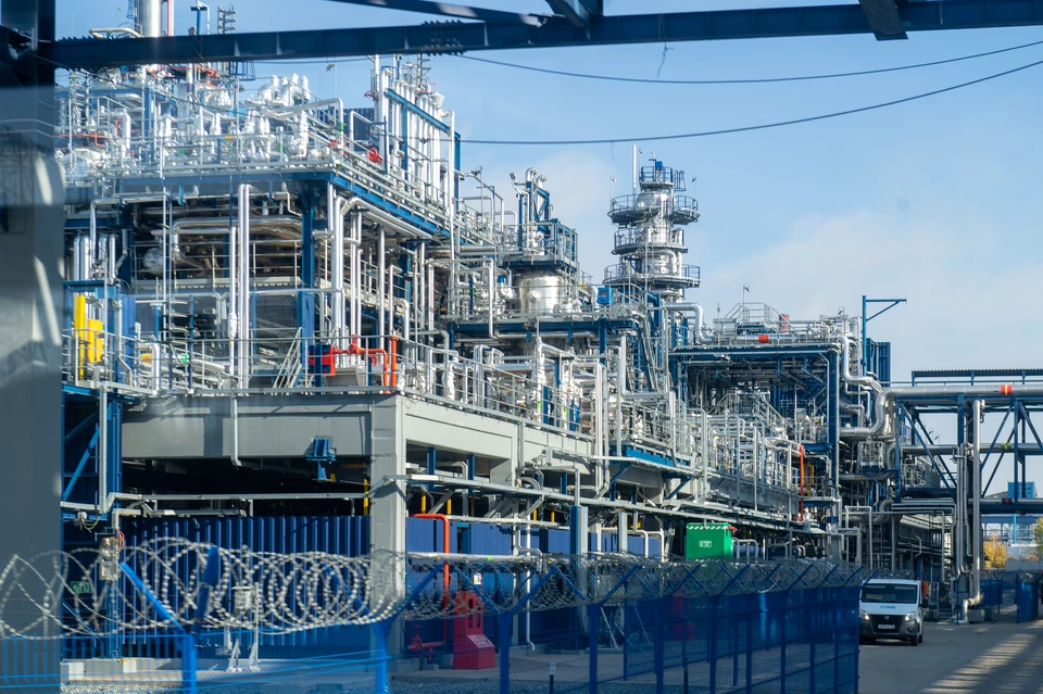 Режим повышенной готовности ввели в Мурманске из-за разлива нефтепродуктов