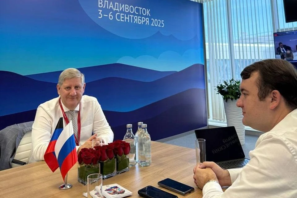 Делегация ДНР работает на Восточном экономическом форуме. Фото: ТГ/Чертков