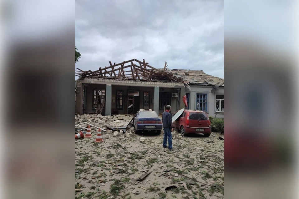 В мае 2024 года ВСУ ударили ракетами по зданию Соцфонда в Нижних Серогозах. Фото: тг-канал Владимира Сальдо