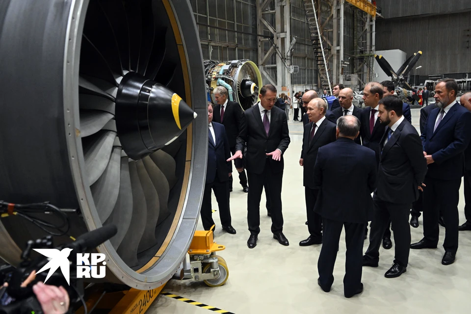 Президент посетил ПАО «ОДК-Кузнецов»
