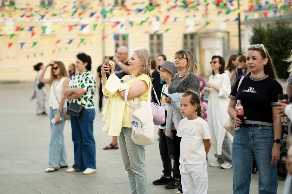 В рамках мероприятия прошла презентация, которая включает инициативы для развития сферы жилищно-коммунального хозяйства, транспорта и медицины в Оренбурге