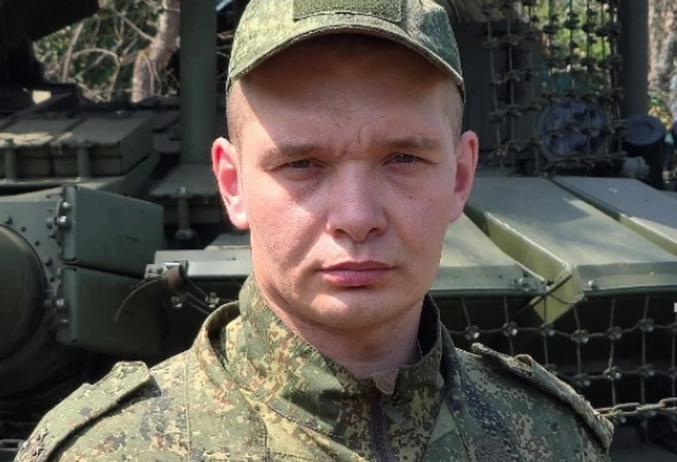 Гвардии старший лейтенант Николай Марков