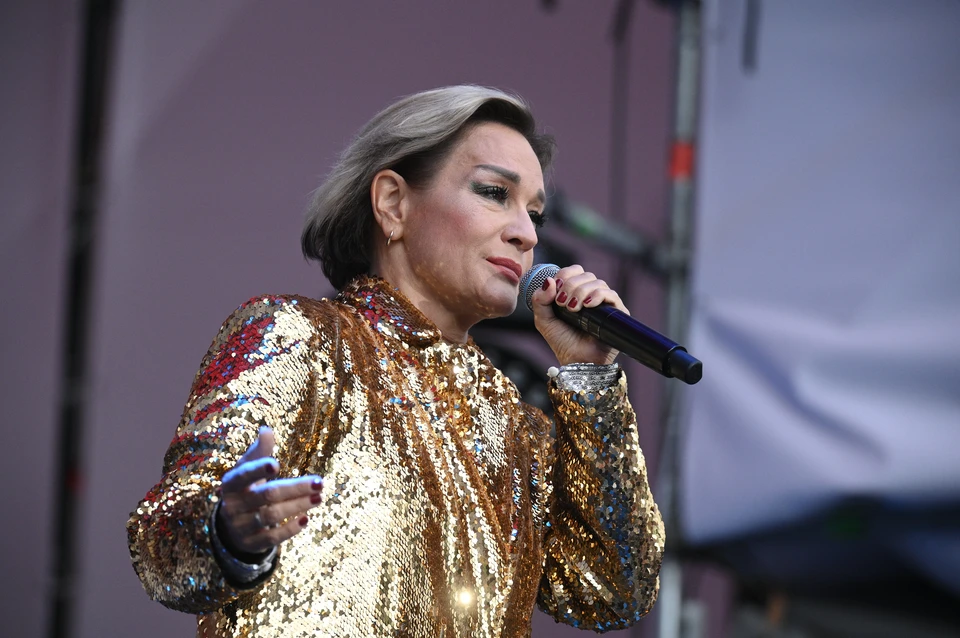 Татьяна Буланова переживает вторую молодость и даже содержит мужа.