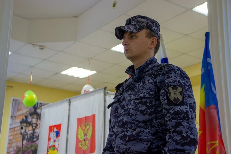 В Подмосковье безопасность проведения выборов обеспечили сотрудники Росгвардии. Фото: Пресс-служба Росгвардии по Московской области