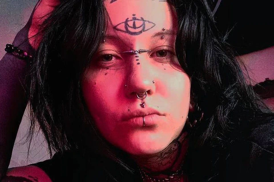 Девушку-зооволонтера оскорбляют в соцсетях из-за татуировок. Фото: предоставлено Таисией.