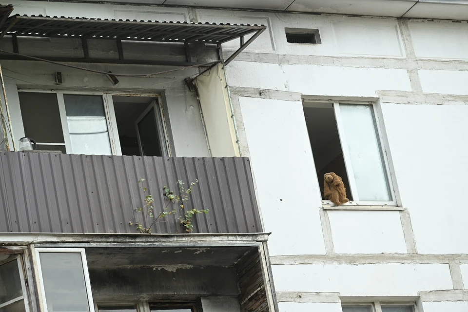 Пожилая женщина выпала из окна шестого этажа в Ставрополе