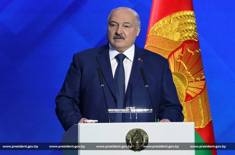 Лукашенко поздравил белорусов с Днем народного единства. Фото: архив president.gov.by.