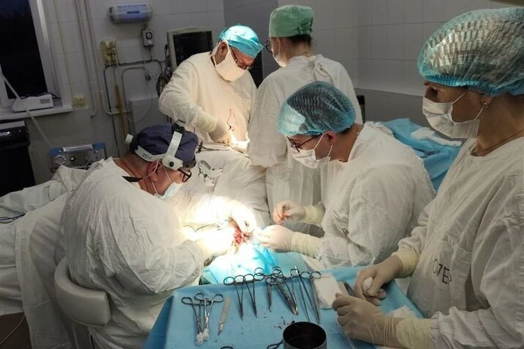 Чудеса медицины: онкохирурги провели редкую операцию в Ижевске