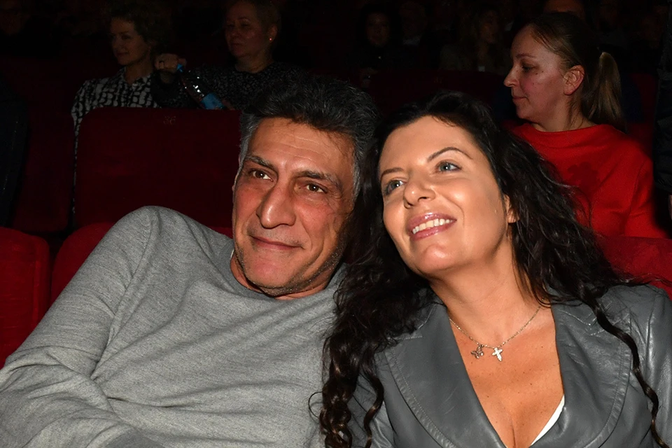 Миллионам людей нравился семейный и творческий тандем Кеосаяна и Симоньян.