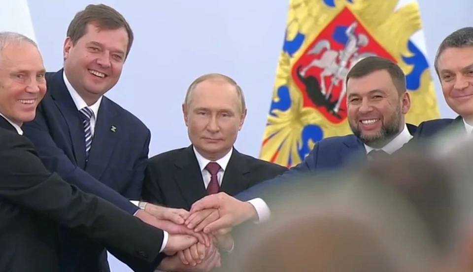 Наша сила - в единстве. Фото: телеграм-канал Михаила Развожаева