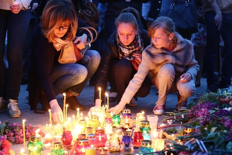 Геничане почтили память погибшего в Новой Каховке Владимира Леонтьева