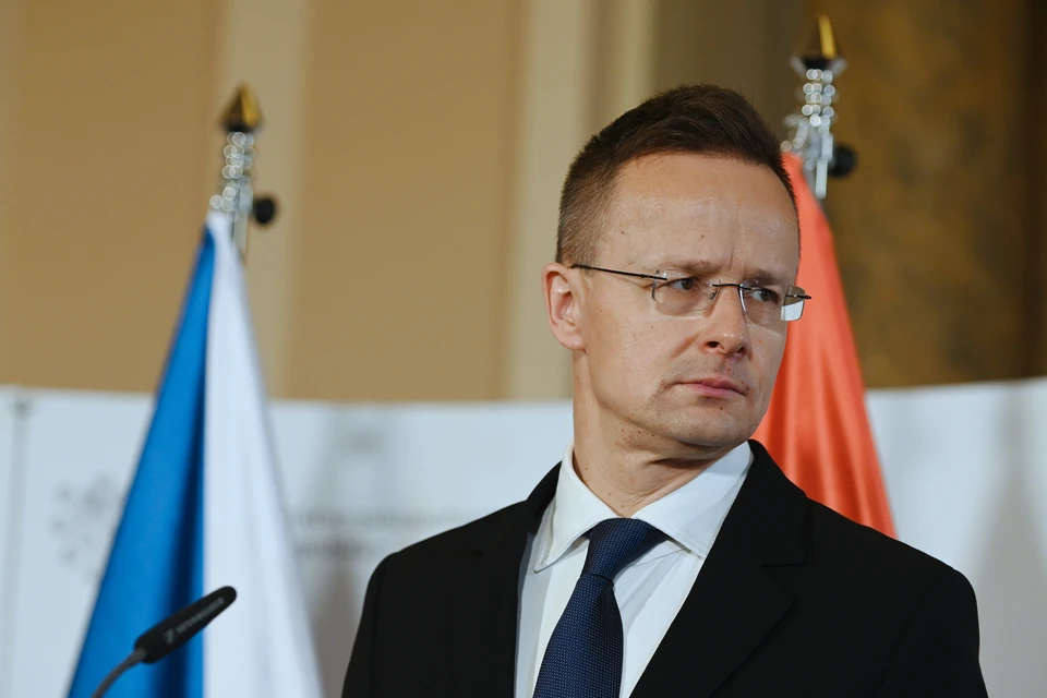 Глава МИД Венгрии Сийярто