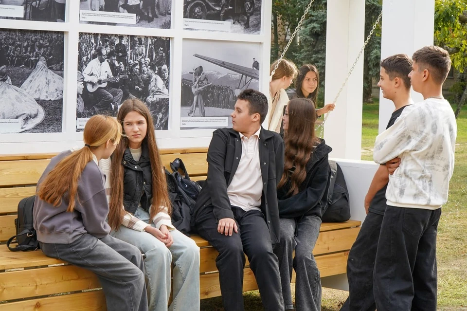 Подобные выставки пройдут и в других городах Запорожской области. Фото - тг-канал администрации Мелитополя