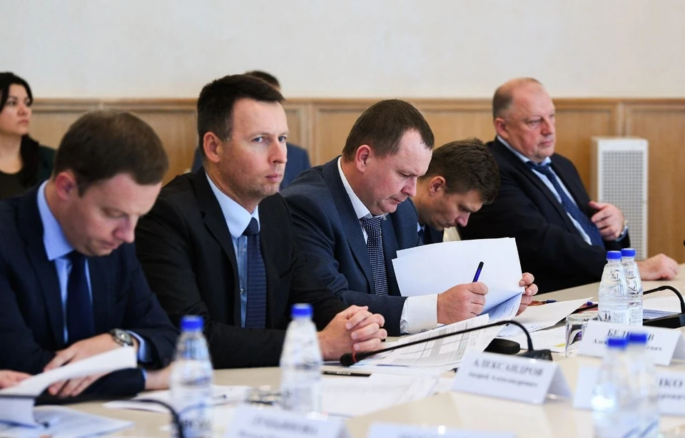 На заседании бюджетной комиссии.