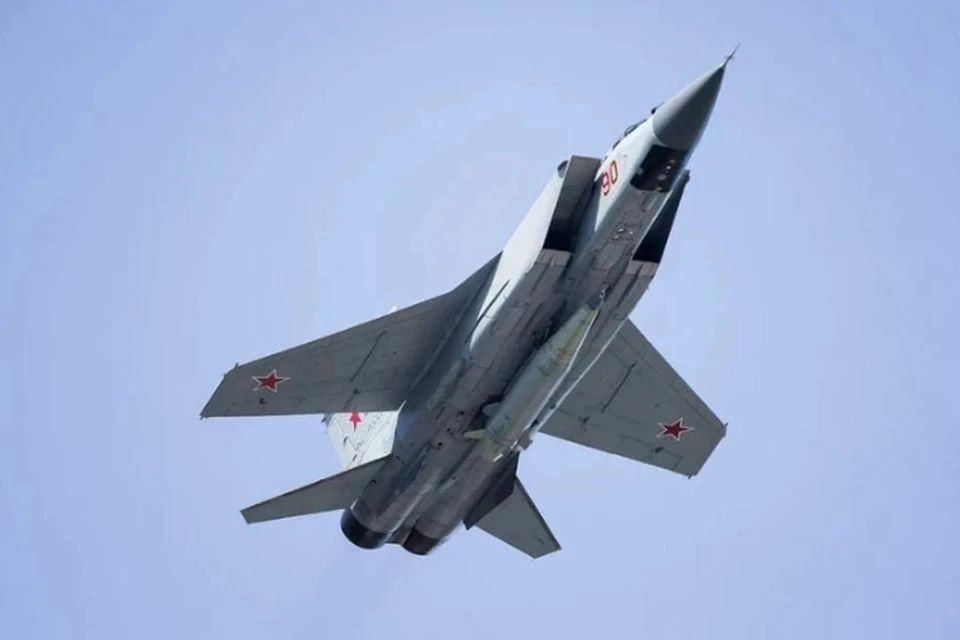 Самолет МиГ-31 ВКС России потерпел крушение в Липецкой области