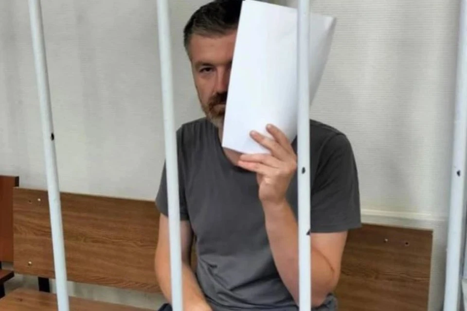 Выбросивший из окна высотки жену и ребенка Липатов перед избранием меры пресечения. Фото: СК Москвы