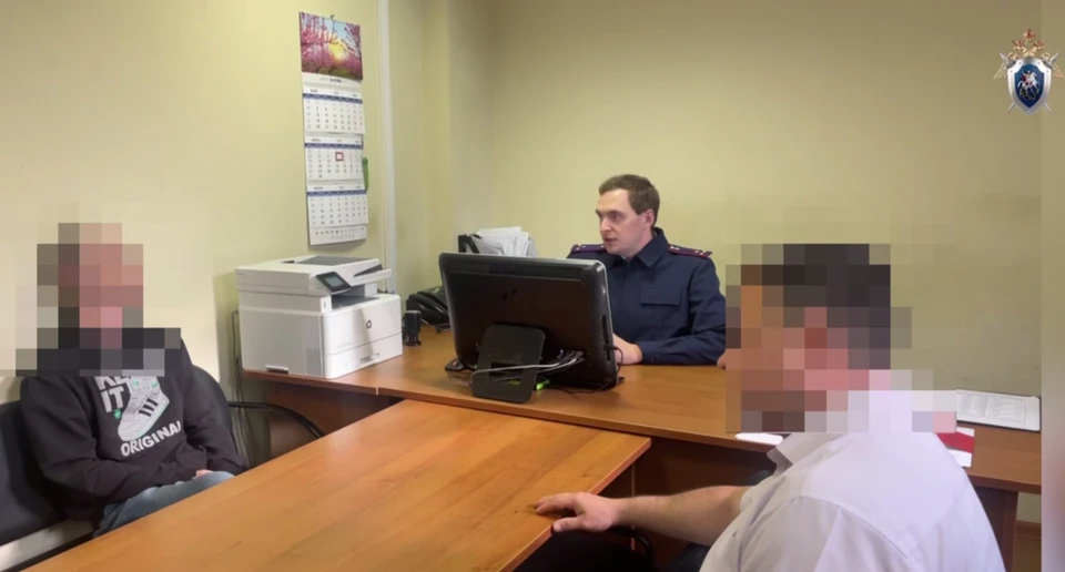Троих нижегородцев осудят за распыление перцового баллончика в подростков.
