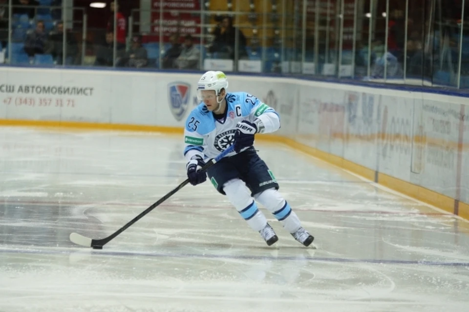 ХК «Сибирь» подписал нового нападающего из китайского «Шанхая»