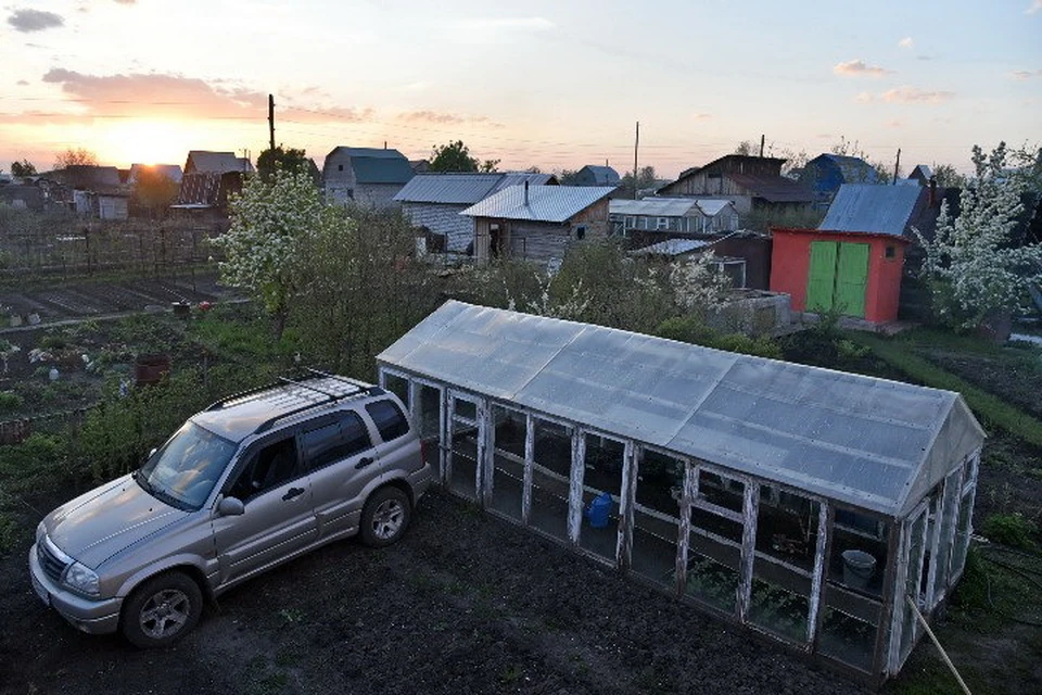 Необходимость выдела земельного участка из общей долевой собственности обычно возникает, когда владелец земли хочет передать ее третьему лицу