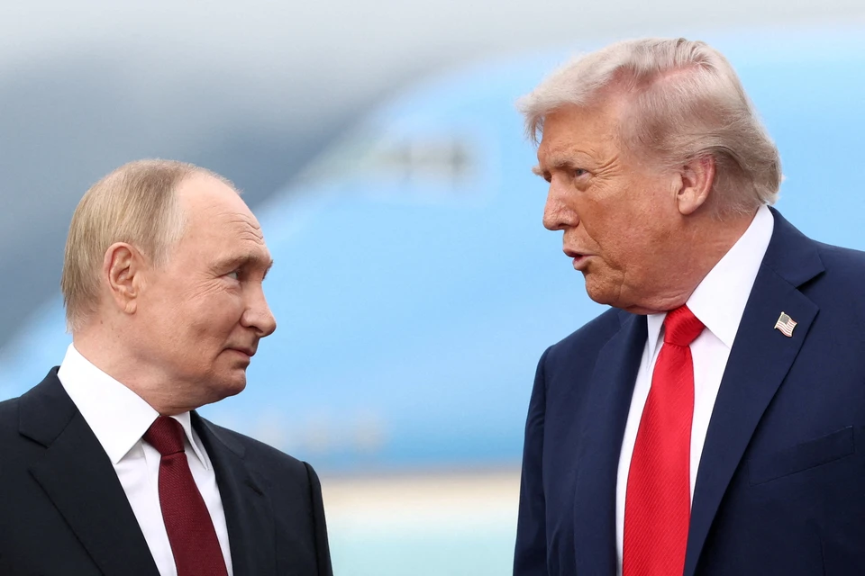 Ушаков: Путин сказал Трампу, что ВС РФ владеют инициативой в зоне СВО