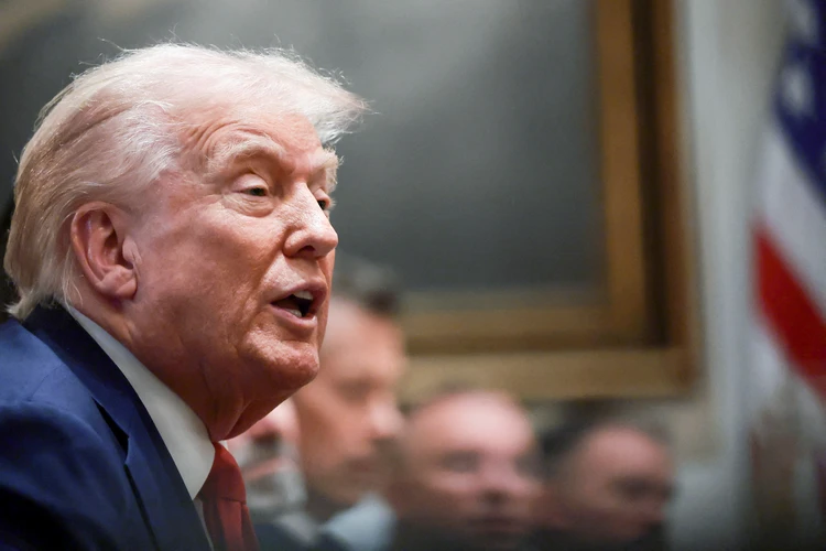 «Томагавки» Зеленскому не дадут: Трамп поставил точку в истории с ракетами после разговора с Путиным