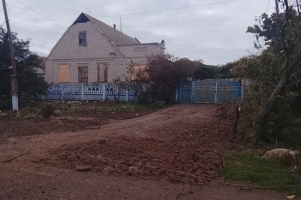 В Великой Лепетихе обстрелом ВСУ перебило электрокабель. Фото: администрация Великолепетихского округа