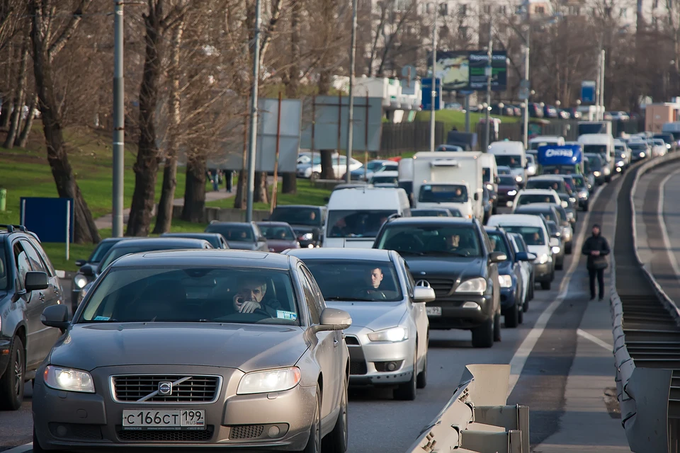 Мошенники стали обманывать россиян под предлогом перегона авто из-за границы