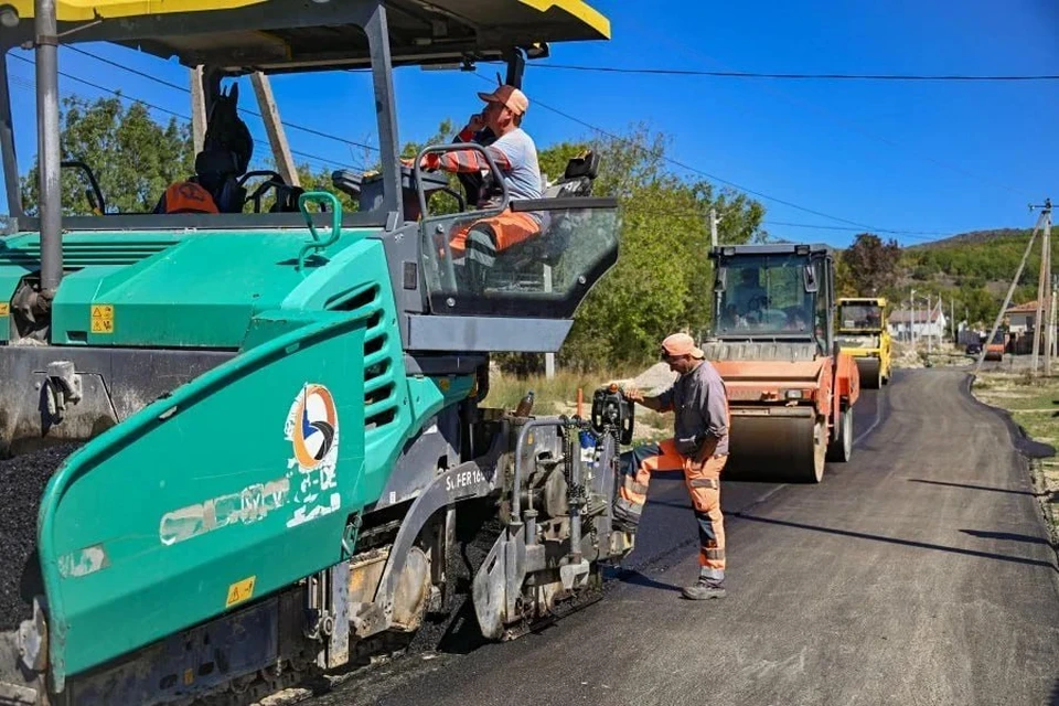 С начала года обновили асфальт на 95 городских дорогах. Фото: ЦУР