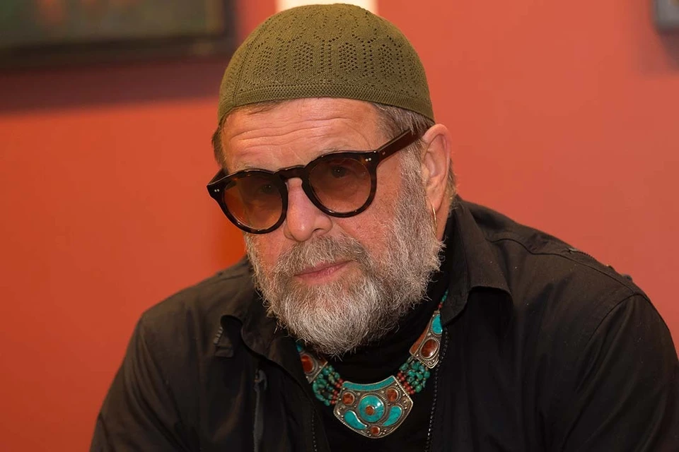 Музыкант свою вину не признал.