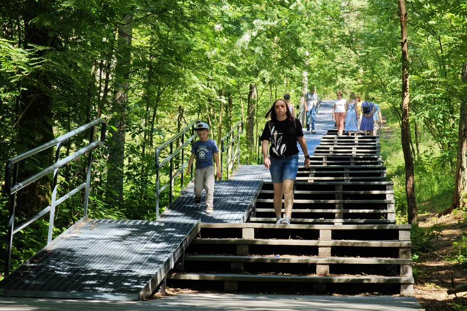 Строительные работы начались еще в июне.