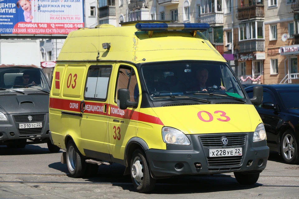 Медработник прибыл на вызов скорой медицинской помощи