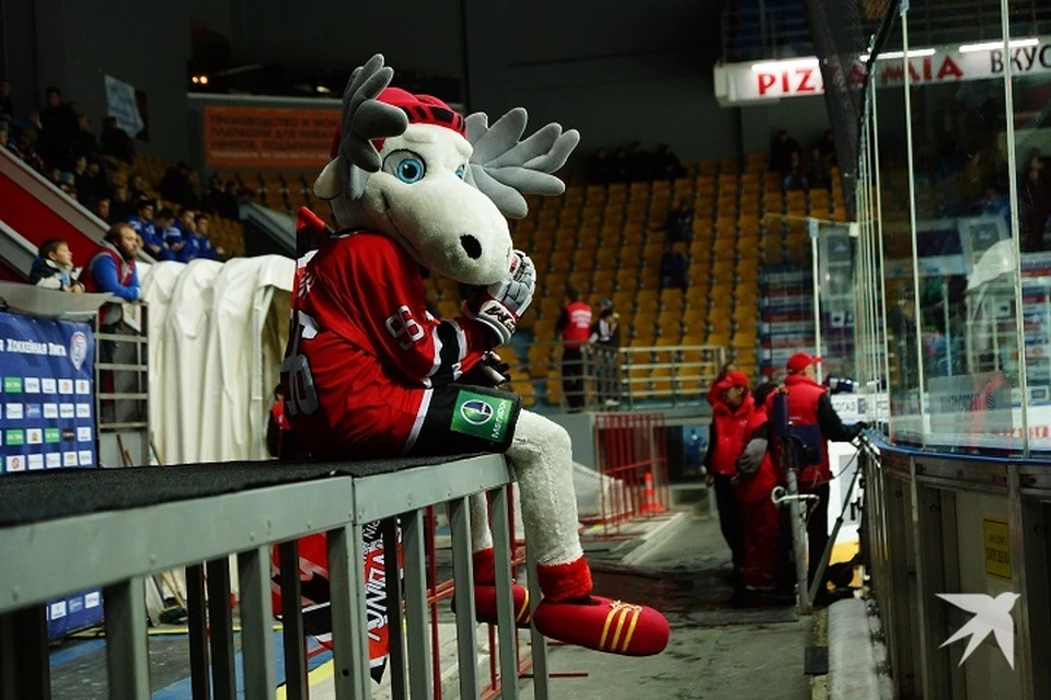 Упорная борьба завершилась со счетом 5:3