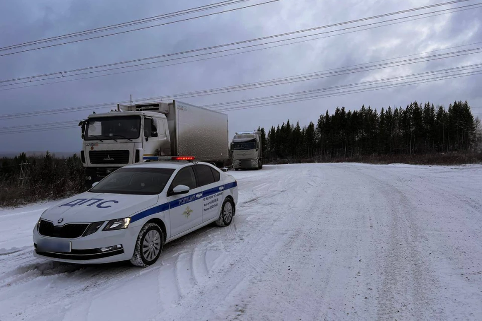 На трассе Братск - Усть-Илимск ограничили движение из-за снегопада.