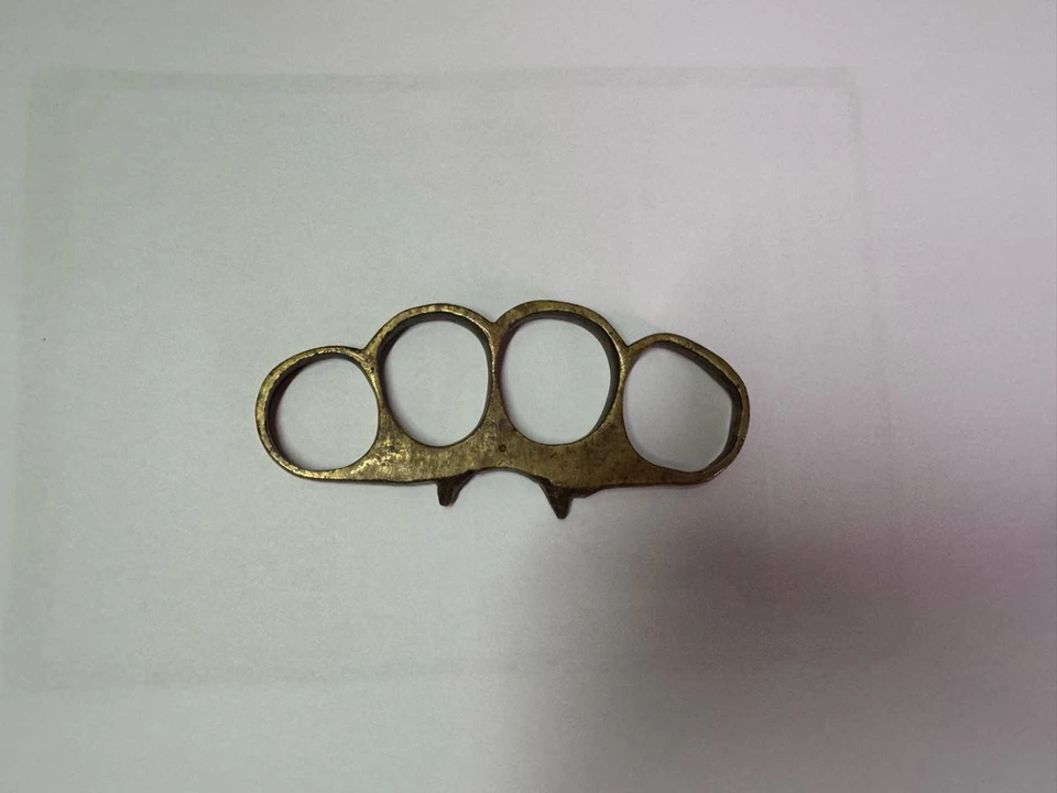 В Туле предотвращена попытка проноса кастета в здание суда