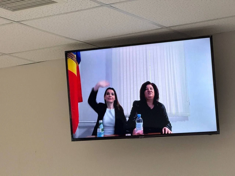 В Апелляционной палате Кишинева продолжается судебное заседание по делу Евгении Гуцул и Светланы Попан.