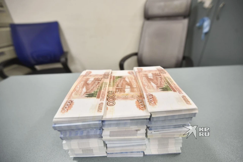 Госдолг Свердловской области постепенно снижается