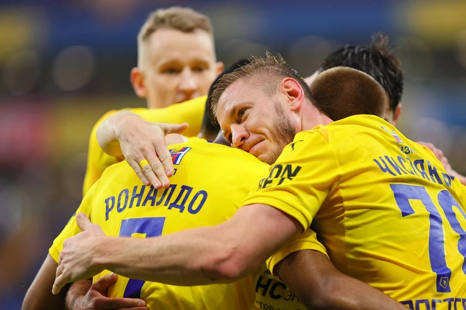 В первом тайме "желто-синие" радовались голу Роналдо, но ближе к концу игры гости сравняли счет. Фото: ФК "Ростов"